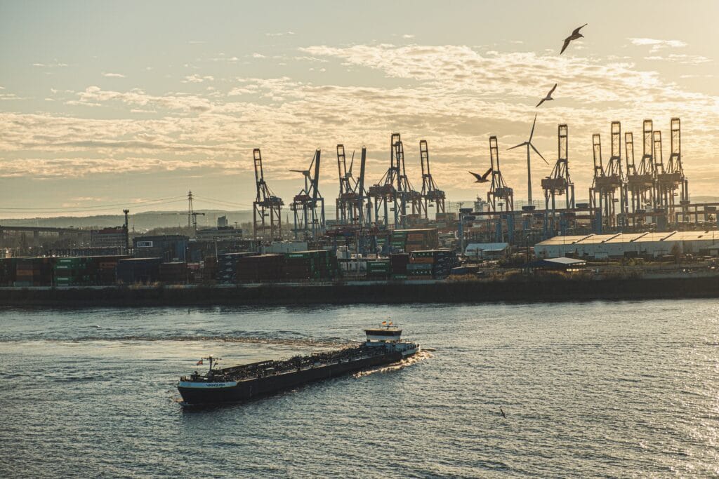 TOP 10 Smart Ports around the world Best Smart Ports