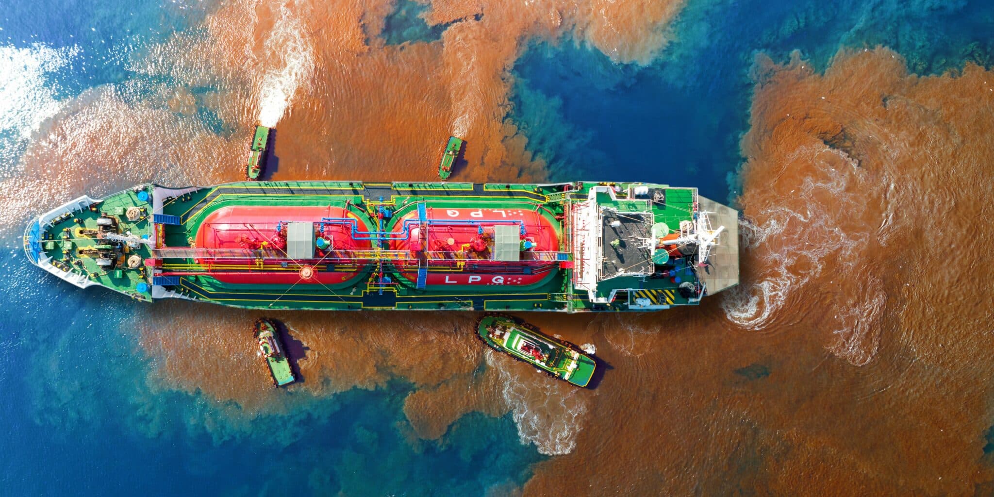 Understanding and Addressing GHG Emissions in Global Shipping